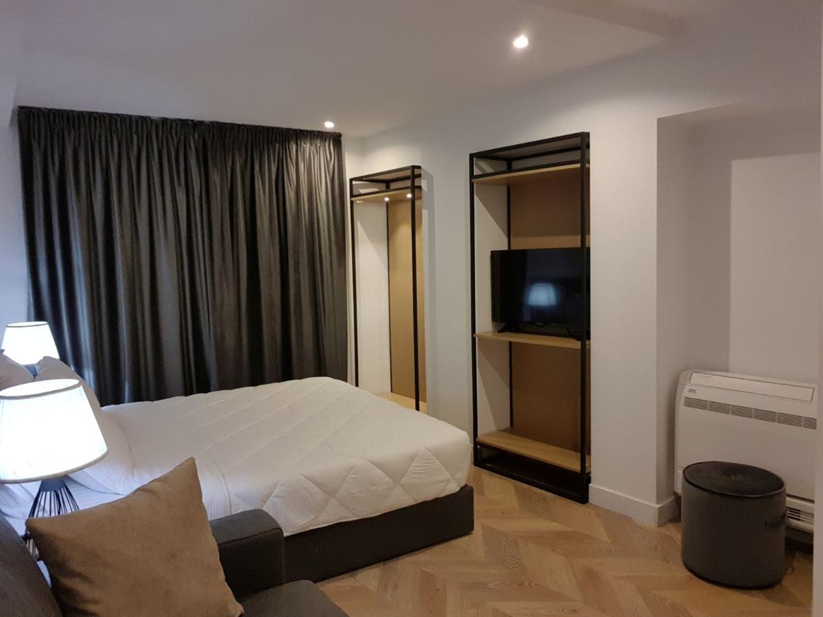 Prime Hotel Tiranë Luaran gambar