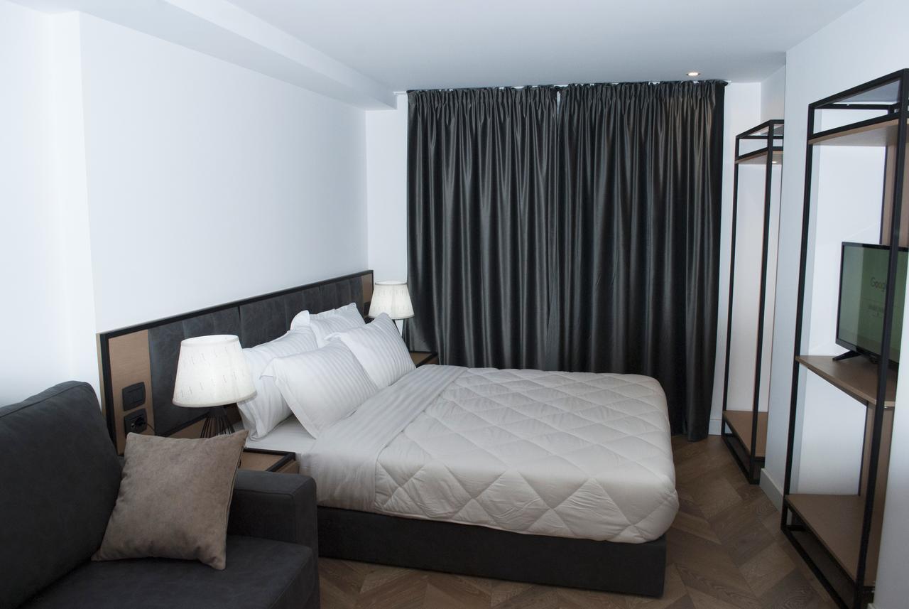 Prime Hotel Tiranë Luaran gambar