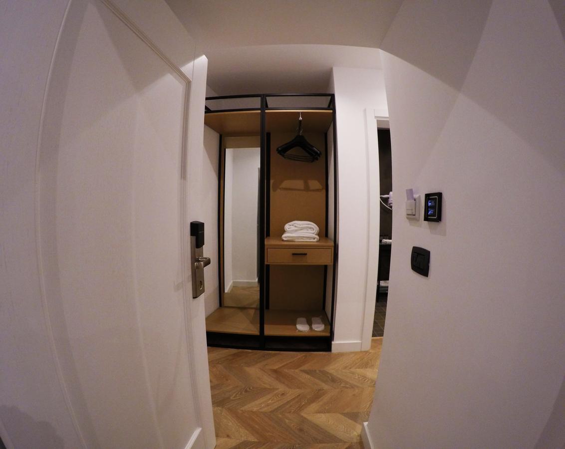 Prime Hotel Tiranë Luaran gambar