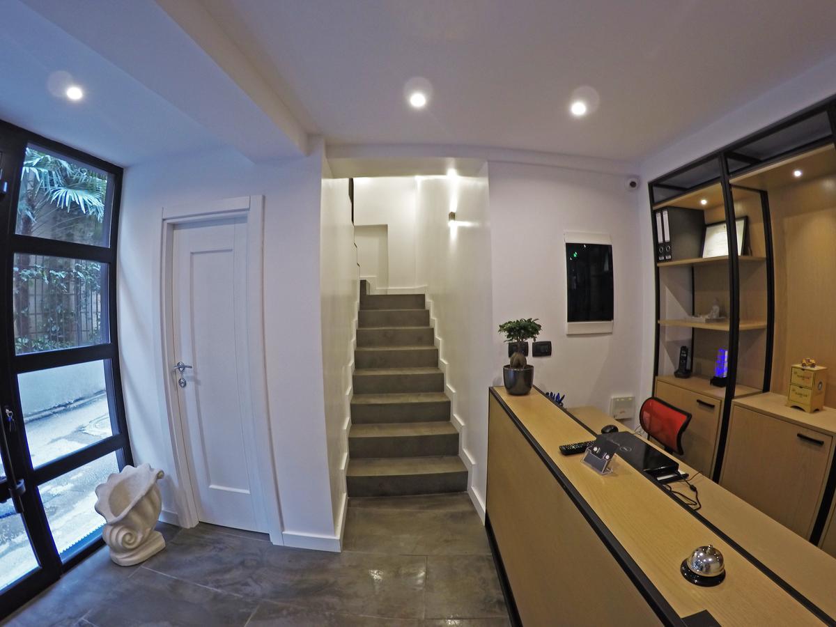 Prime Hotel Tiranë Luaran gambar
